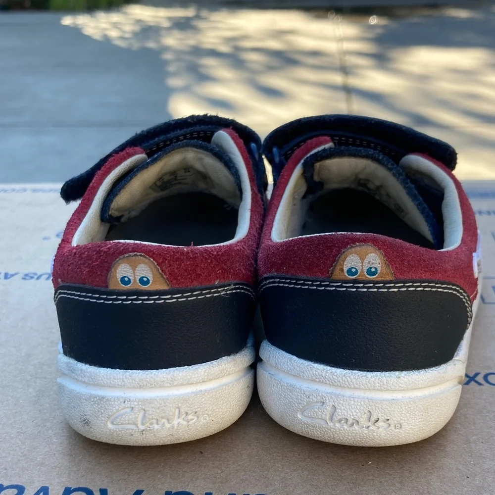 Clarks Kids mini folk Shoes - Navy and Burgundy size 10.5